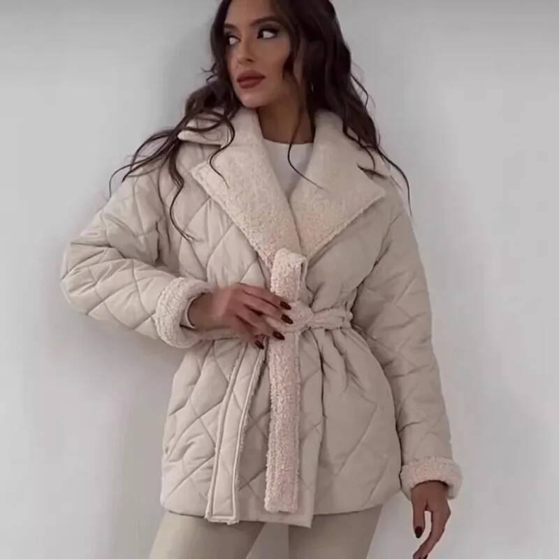 Elegante gewatteerde jas met i - Street Fashion England recensie en prijs