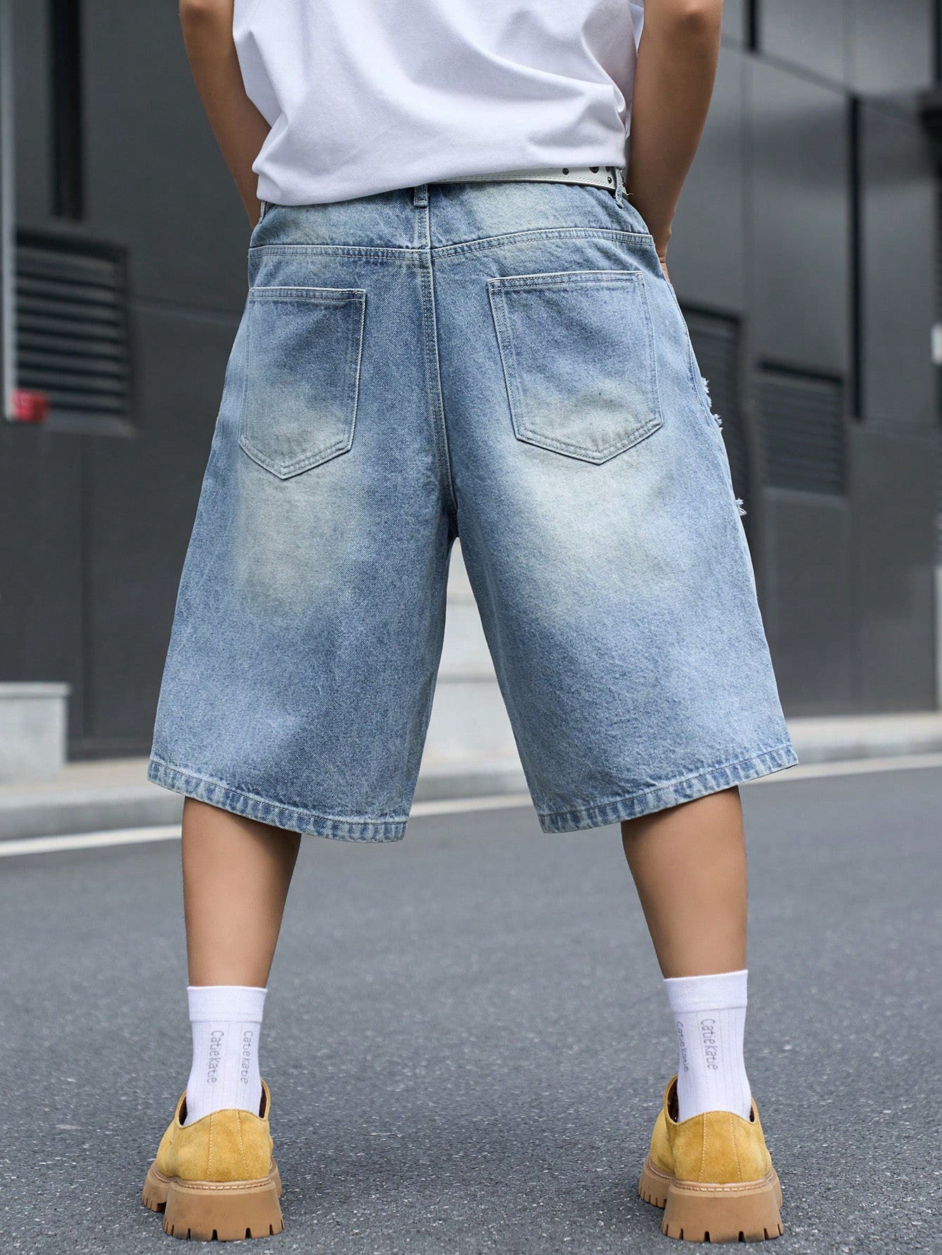 Loszittende denim bermudashort - Street Fashion Art recensie en prijs